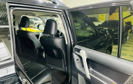 Toyota Land Cruiser Prado 150 рестайлинг 2, 2020 год, 5 989 000 рублей, 19 фотография