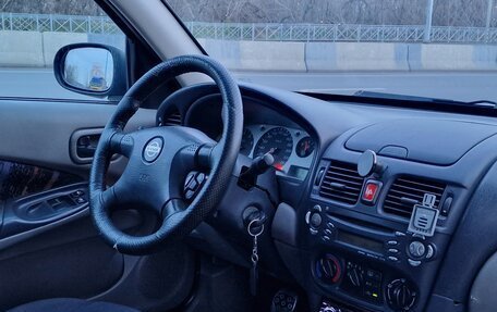 Nissan Almera, 2001 год, 380 000 рублей, 18 фотография