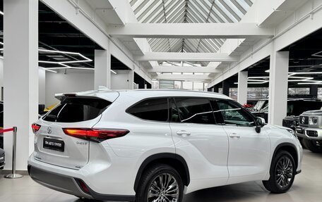 Toyota Highlander, 2025 год, 5 999 000 рублей, 10 фотография