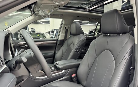 Toyota Highlander, 2025 год, 5 999 000 рублей, 20 фотография