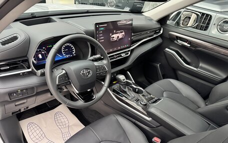 Toyota Highlander, 2025 год, 5 999 000 рублей, 15 фотография