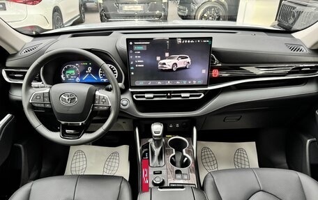 Toyota Highlander, 2025 год, 5 999 000 рублей, 17 фотография