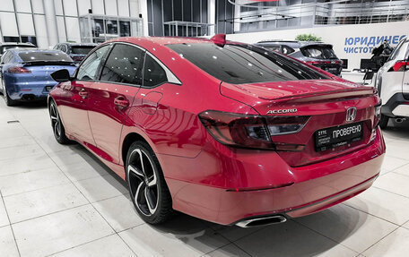 Honda Accord IX рестайлинг, 2018 год, 1 680 000 рублей, 11 фотография