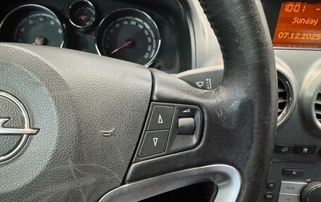 Opel Antara I, 2011 год, 599 000 рублей, 18 фотография