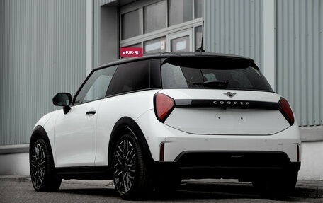 MINI Hatch, 2024 год, 5 590 000 рублей, 3 фотография