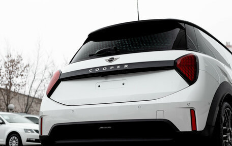 MINI Hatch, 2024 год, 5 590 000 рублей, 7 фотография