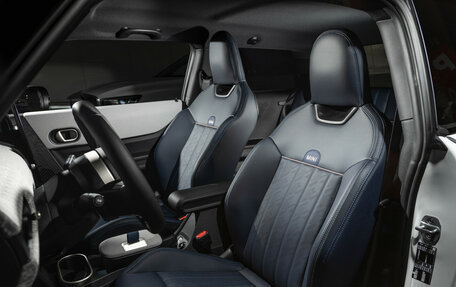 MINI Hatch, 2024 год, 5 590 000 рублей, 13 фотография