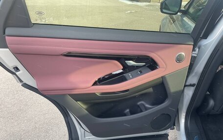 Land Rover Range Rover Evoque II, 2025 год, 6 160 000 рублей, 20 фотография