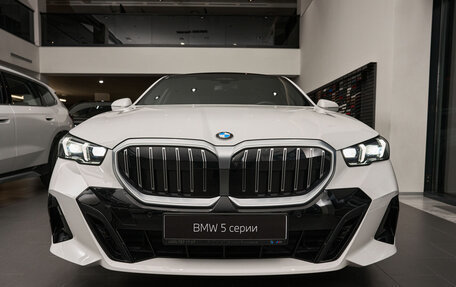 BMW 5 серия, 2023 год, 10 650 000 рублей, 3 фотография