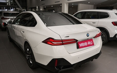 BMW 5 серия, 2023 год, 10 650 000 рублей, 8 фотография