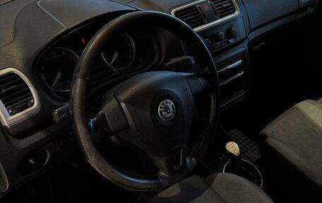 Skoda Fabia II, 2008 год, 320 000 рублей, 10 фотография