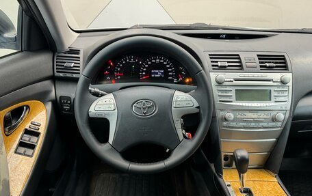 Toyota Camry, 2006 год, 899 000 рублей, 11 фотография
