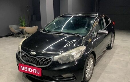 KIA Cerato III, 2013 год, 850 000 рублей, 4 фотография