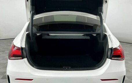 Mercedes-Benz A-Класс, 2019 год, 2 799 000 рублей, 8 фотография