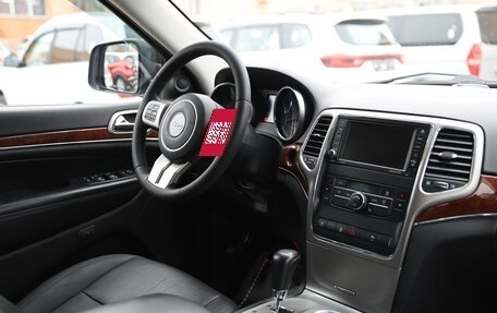 Jeep Grand Cherokee, 2012 год, 1 390 000 рублей, 14 фотография