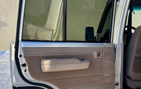 Toyota Land Cruiser 70, 2021 год, 6 000 000 рублей, 23 фотография