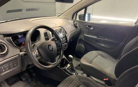 Renault Kaptur I рестайлинг, 2017 год, 1 280 000 рублей, 9 фотография