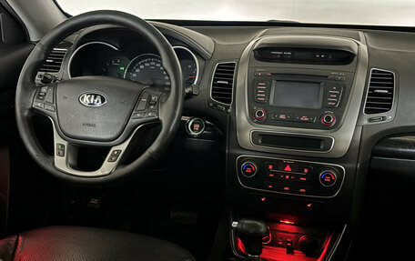 KIA Sorento II рестайлинг, 2018 год, 1 915 000 рублей, 21 фотография