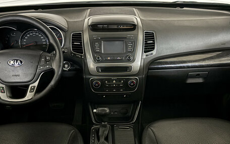 KIA Sorento II рестайлинг, 2018 год, 1 915 000 рублей, 20 фотография