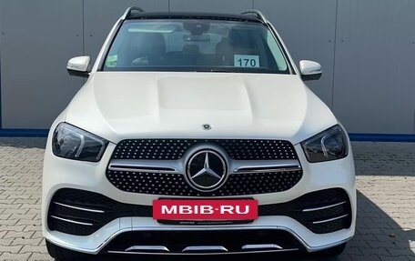Mercedes-Benz GLE, 2024 год, 12 200 000 рублей, 2 фотография