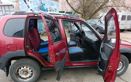 Chevrolet Niva I рестайлинг, 2011 год, 390 000 рублей, 6 фотография