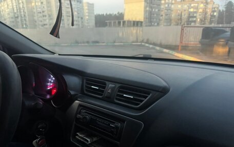 KIA Rio III рестайлинг, 2012 год, 410 000 рублей, 4 фотография