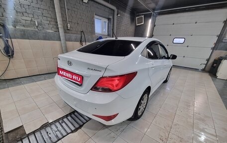 Hyundai Solaris II рестайлинг, 2014 год, 850 000 рублей, 4 фотография
