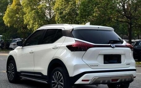 Nissan Kicks I, 2022 год, 1 300 000 рублей, 7 фотография