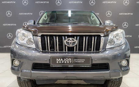 Toyota Land Cruiser Prado 150 рестайлинг 2, 2011 год, 2 600 000 рублей, 2 фотография