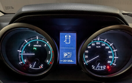 Toyota Land Cruiser Prado 150 рестайлинг 2, 2011 год, 2 600 000 рублей, 16 фотография