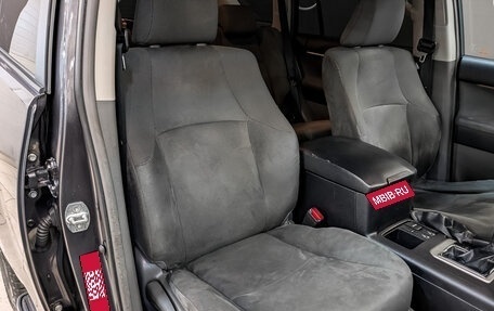 Toyota Land Cruiser Prado 150 рестайлинг 2, 2011 год, 2 600 000 рублей, 22 фотография