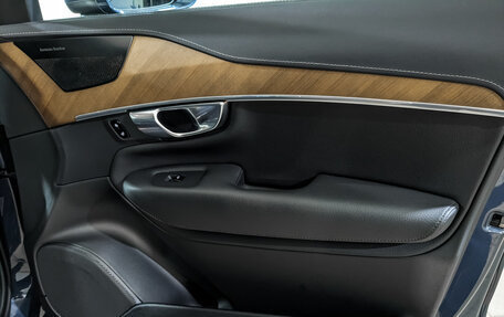 Volvo XC90 II рестайлинг, 2018 год, 3 430 000 рублей, 25 фотография