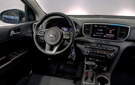 KIA Sportage IV рестайлинг, 2020 год, 2 960 000 рублей, 29 фотография