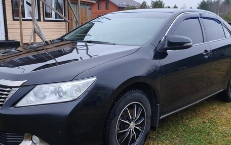 Toyota Camry, 2013 год, 2 450 000 рублей, 2 фотография