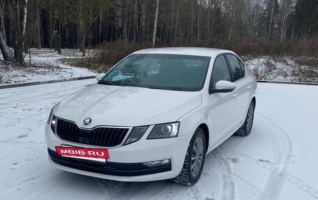 Skoda Octavia, 2022 год, 1 850 000 рублей, 2 фотография
