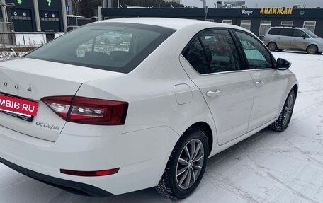 Skoda Octavia, 2022 год, 1 850 000 рублей, 4 фотография