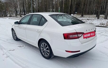 Skoda Octavia, 2022 год, 1 850 000 рублей, 5 фотография