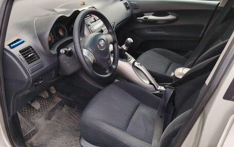 Toyota Auris II, 2008 год, 675 000 рублей, 9 фотография