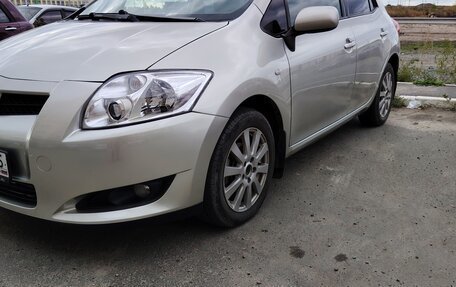 Toyota Auris II, 2008 год, 675 000 рублей, 3 фотография