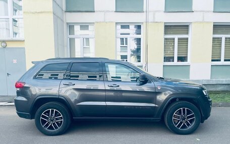Jeep Grand Cherokee, 2019 год, 4 000 000 рублей, 9 фотография