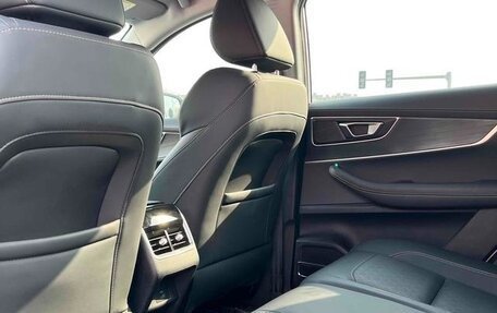 Chery Tiggo 8 I, 2023 год, 1 340 000 рублей, 8 фотография