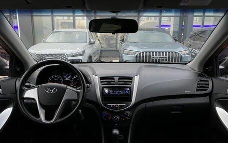 Hyundai Solaris II рестайлинг, 2011 год, 797 000 рублей, 10 фотография