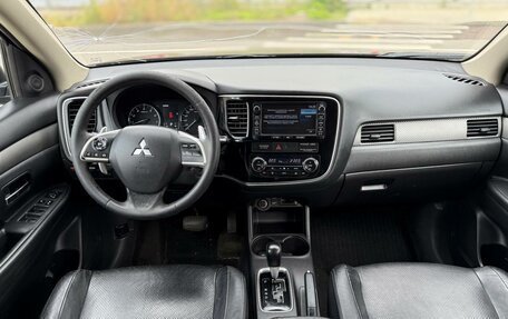 Mitsubishi Outlander III рестайлинг 3, 2012 год, 1 520 000 рублей, 8 фотография