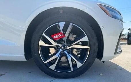 Volvo S60 III, 2024 год, 6 500 000 рублей, 8 фотография