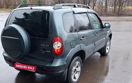 Chevrolet Niva I рестайлинг, 2018 год, 750 000 рублей, 2 фотография