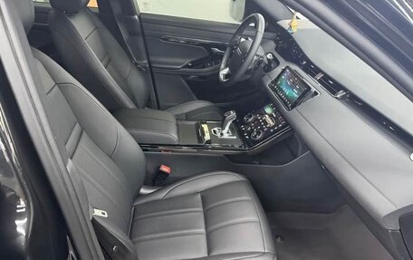 Land Rover Range Rover Evoque II, 2022 год, 3 300 000 рублей, 11 фотография