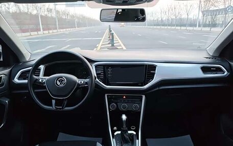 Volkswagen T-Cross I, 2022 год, 1 875 000 рублей, 14 фотография