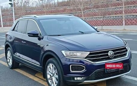 Volkswagen T-Cross I, 2022 год, 1 875 000 рублей, 8 фотография