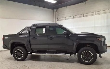Toyota Tacoma, 2025 год, 8 350 000 рублей, 7 фотография