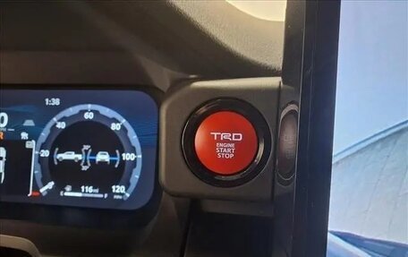 Toyota Tacoma, 2025 год, 8 350 000 рублей, 13 фотография